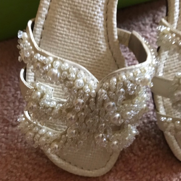 Sam Edelman beautiful flats with bead and pearls - Picture 9 of 15